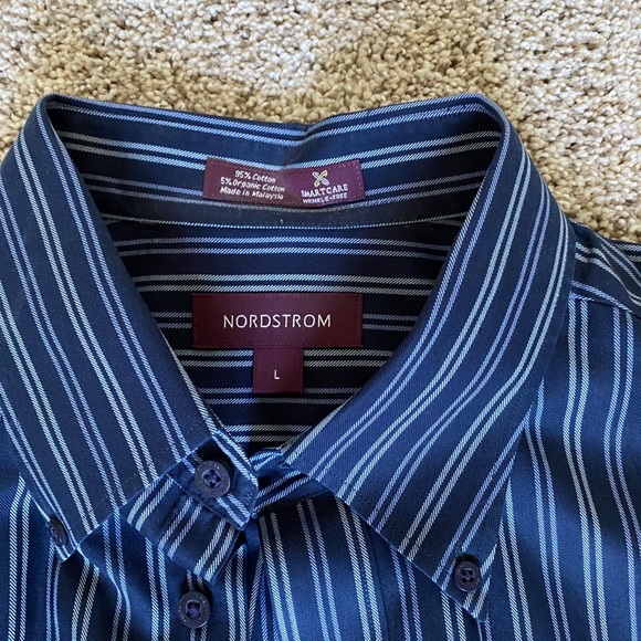 EUC Nordstrom Men's Regular Fit Button-Up Shirt - Picture 3 of 3